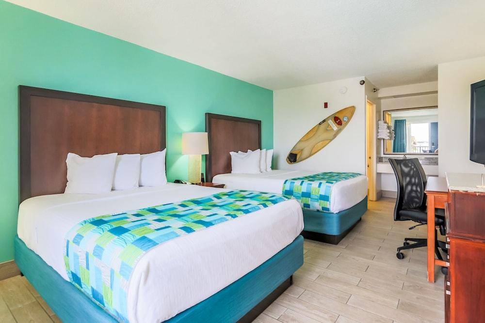 Surf & Sand Hotel Pensacola Beach Exterior photo